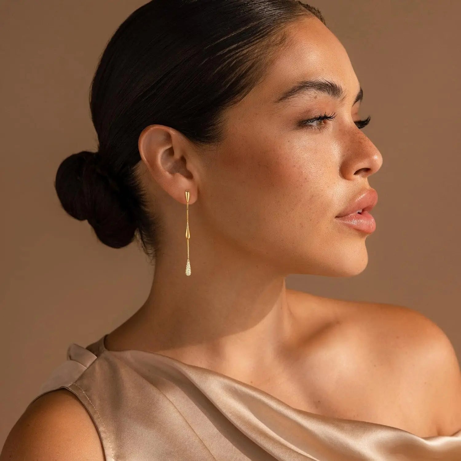 Boucles d'Oreilles Pendantes Plaquées Or 14 Carats | Zircon Cubique & Chaînes Délicates