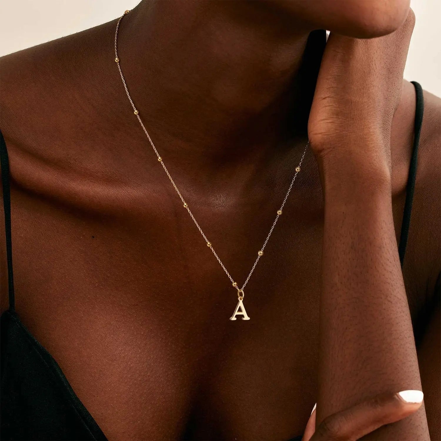 Collier Initial Personnalisé – Pendentif Lettre A-Z | Acier inoxydable - Bijou Cadeau Femme